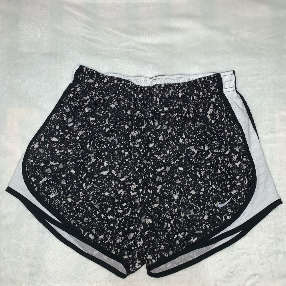 Nike Dri-Fit shorts!⭐️